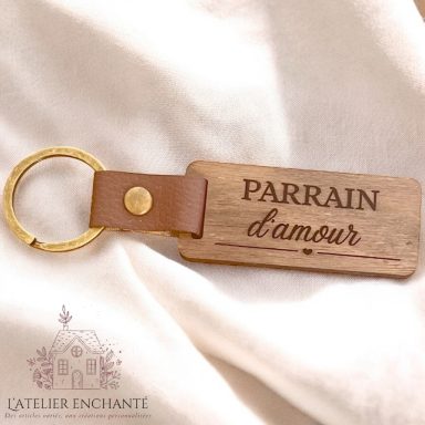 Porte-clés en bois avec l'inscription "Parrain d'amour".
